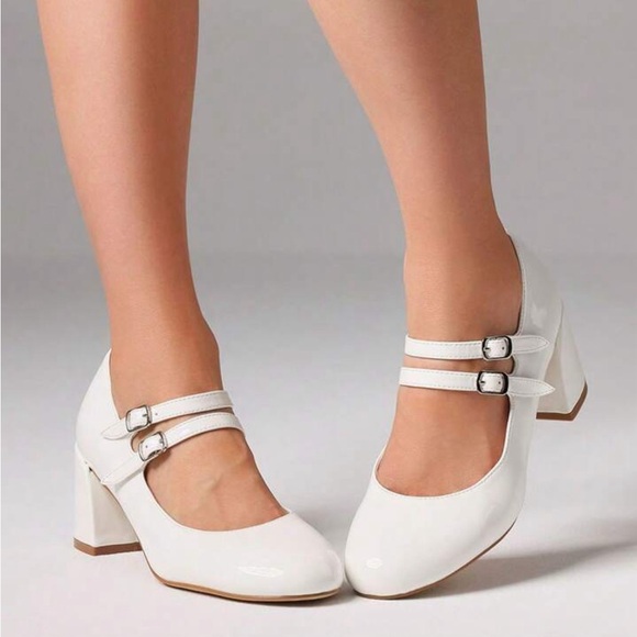Shoes - Brand New White Leather Mary Jane Pumps